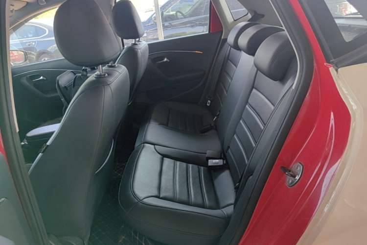 Used Volkswagen Polo 2016 1.6L Automatic Luxury Model Left Rear Seat