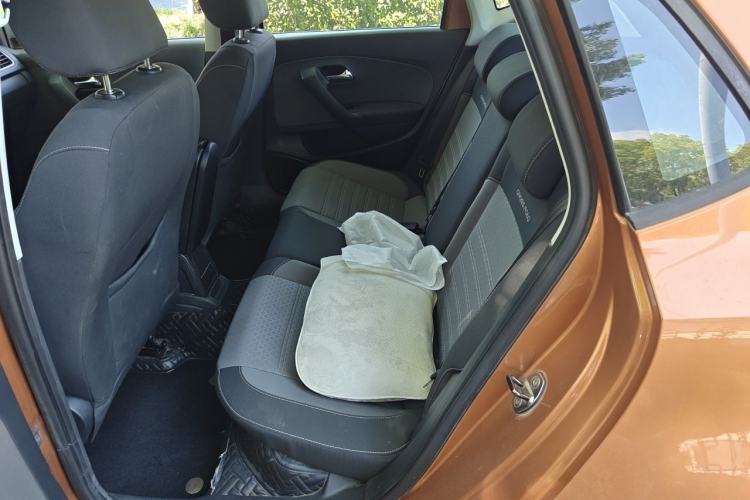 Used Volkswagen Polo 2016 1.6L Cross Polo Automatic Left Rear Seat