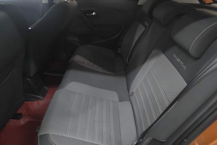 Used Volkswagen Polo 2016 1.6L Cross Polo Automatic Left Rear Seat