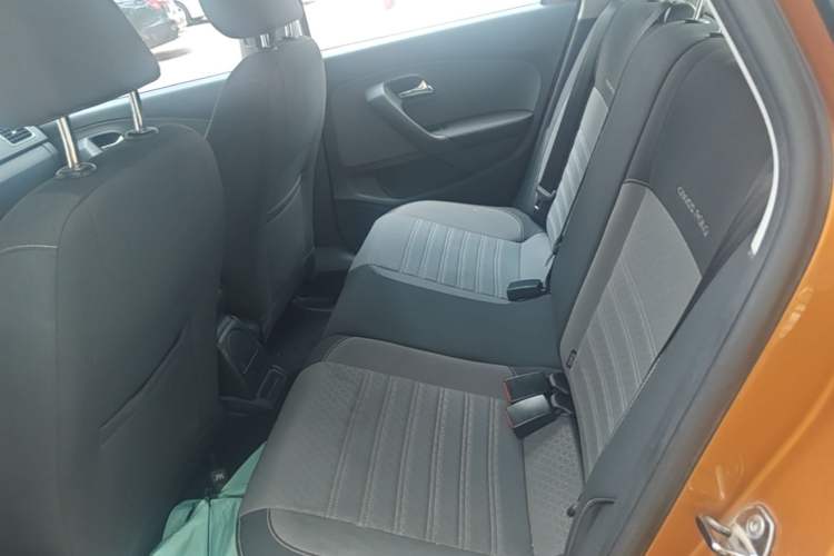 Used Volkswagen Polo 2016 1.6L Cross Polo Automatic Left Rear Seat