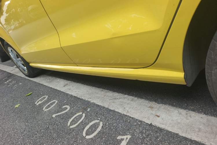 Used Volkswagen Polo 2016 1.4L Automatic Trendy Model Left Side Sill