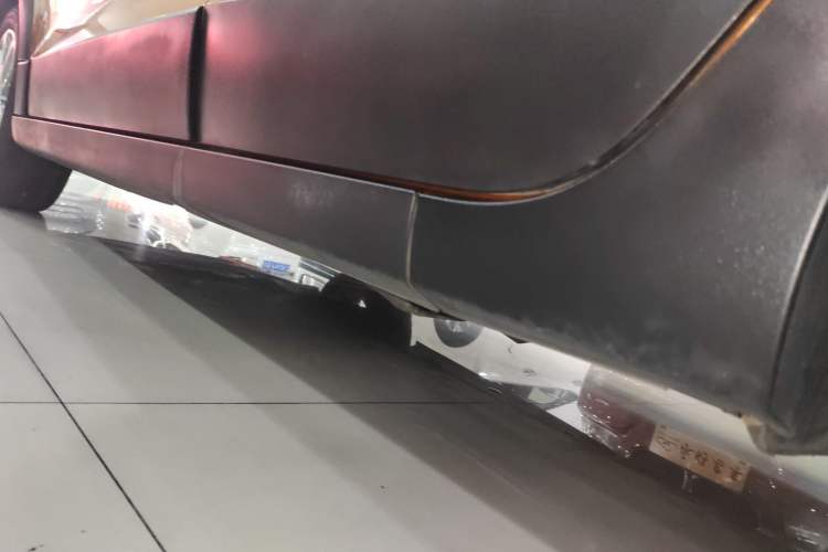 Used Volkswagen Polo 2016 1.6L Cross Polo Automatic Left Side Sill