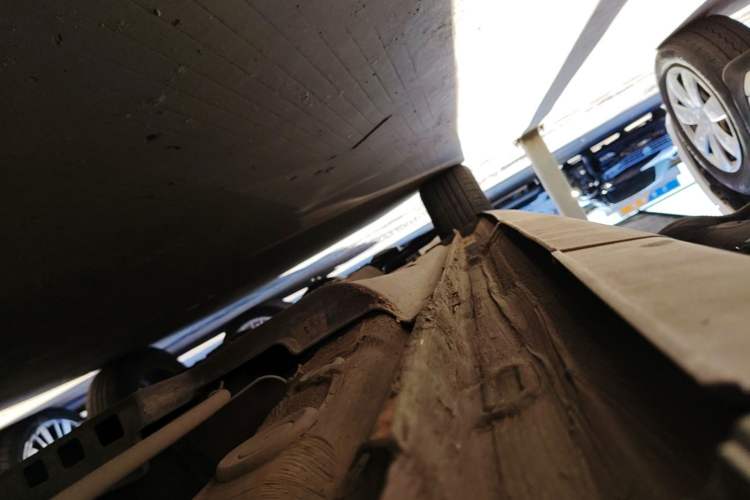 Used Volkswagen Polo 2016 1.6L Cross Polo Automatic Left Side Sill