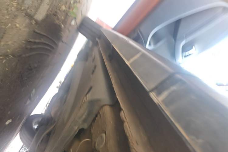 Used Volkswagen Polo 2016 1.6L Cross Polo Automatic Left Side Sill
