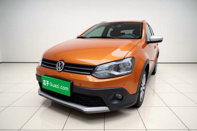Używany Volkswagen Polo 2016 1.6L Cross Polo Automatic