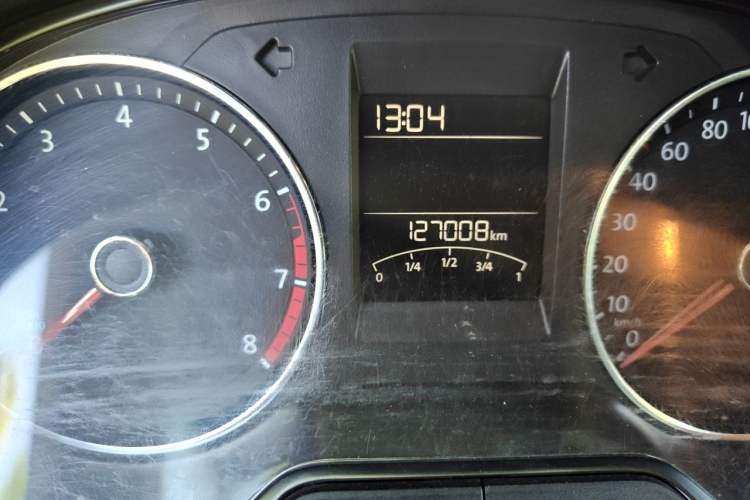 Used Volkswagen Polo 2016 1.6L Cross Polo Automatic Odometer Close Up