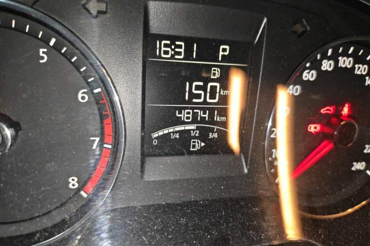 Used Volkswagen Polo 2016 1.6L Cross Polo Automatic Odometer Close Up