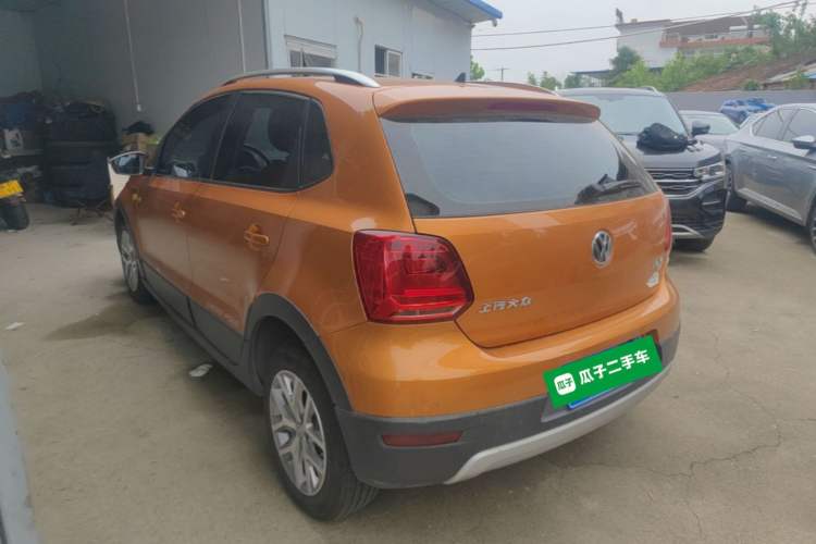 Used Volkswagen Polo 2016 1.6L Cross Polo Automatic Rear Left 45 Deg