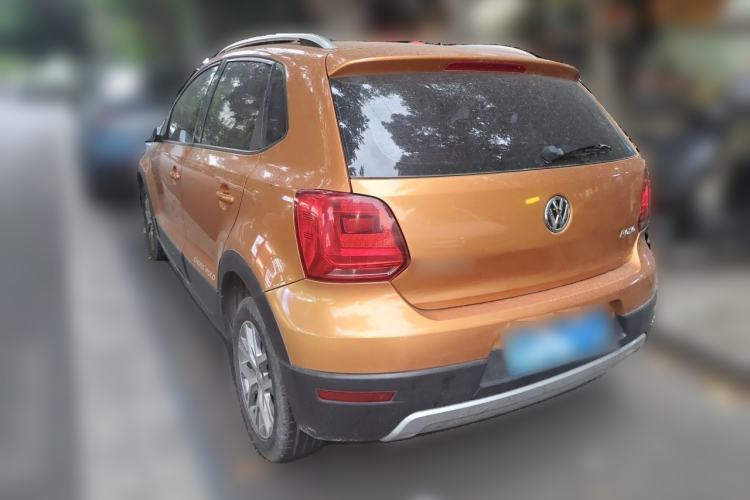 Used Volkswagen Polo 2016 1.4L Cross Polo Manual Rear Left 45 Deg