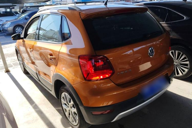 Used Volkswagen Polo 2016 1.6L Cross Polo Automatic Rear Left 45 Deg