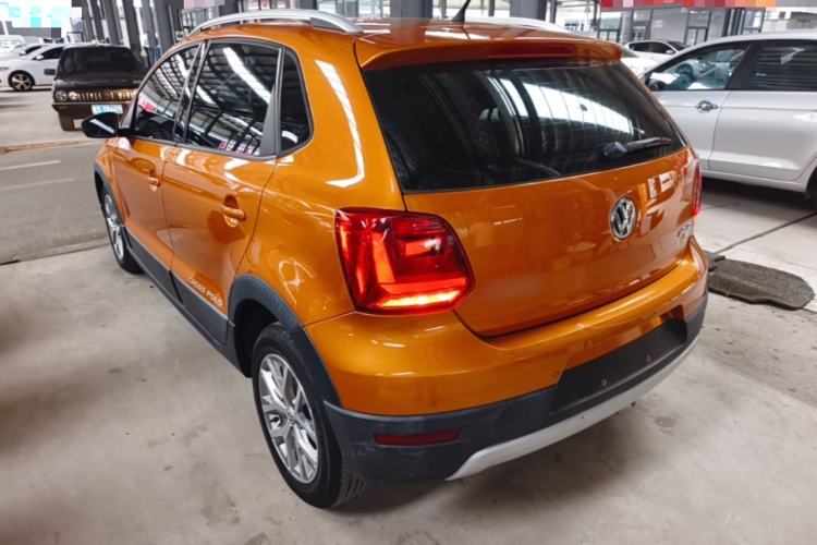 Used Volkswagen Polo 2016 1.6L Cross Polo Automatic Rear Left 45 Deg