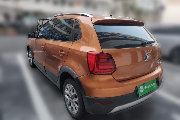 Used Volkswagen Polo 2016 1.4L Cross Polo Automatic Rear Left 45 Deg