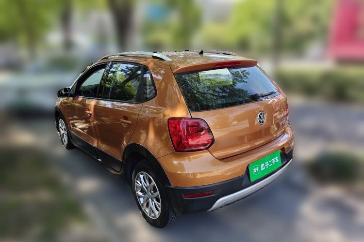 Used Volkswagen Polo 2016 1.6L Cross Polo Automatic Rear Left 45 Deg