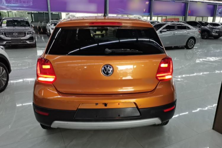 Used Volkswagen Polo 2016 1.6L Cross Polo Automatic Rear