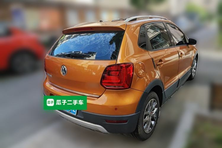 Used Volkswagen Polo 2016 1.4L Cross Polo Automatic Rear Right 45 Deg