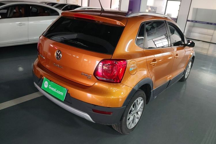 Used Volkswagen Polo 2016 1.6L Cross Polo Automatic Rear Right 45 Deg