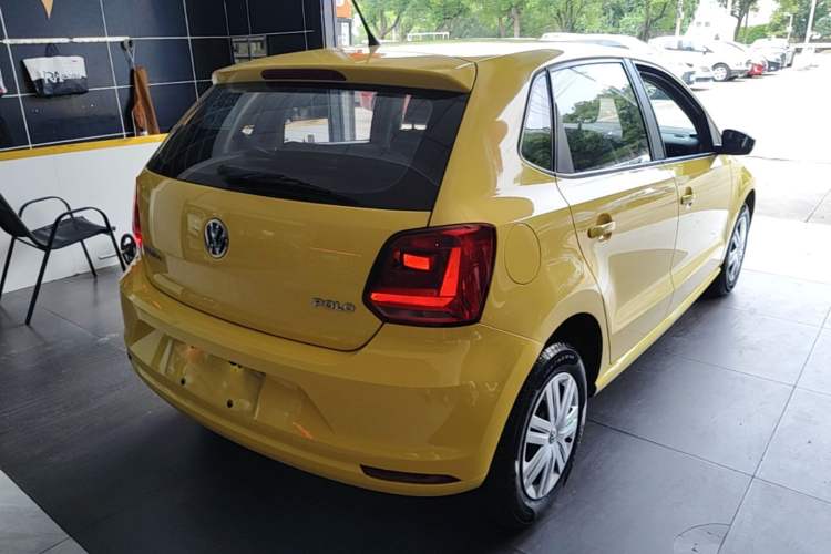 Used Volkswagen Polo 2016 1.4L Automatic Trendy Model Rear Right 45 Deg
