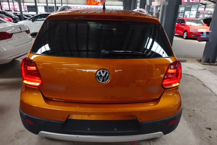 Used Volkswagen Polo 2016 1.6L Cross Polo Automatic Rear