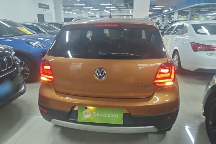 Used Volkswagen Polo 2016 1.6L Cross Polo Automatic Rear