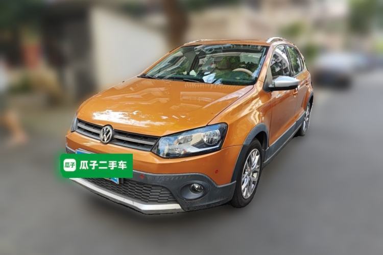 Used Volkswagen Polo 2016 1.4L Cross Polo Automatic Guazi used car, China used car export, Used car for sale, Used Volkswagen cars, Cheapest cars for sale