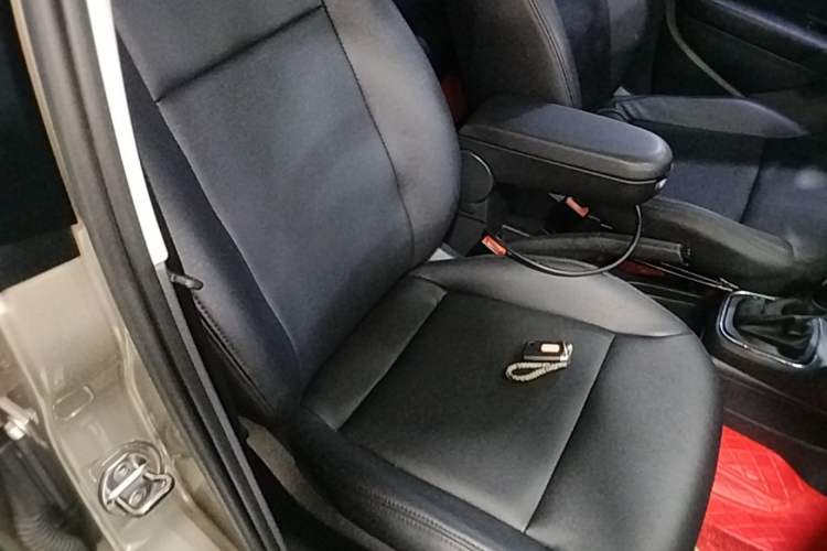 Used Volkswagen Polo 2016 1.4L Cross Polo Automatic Right Front Seat