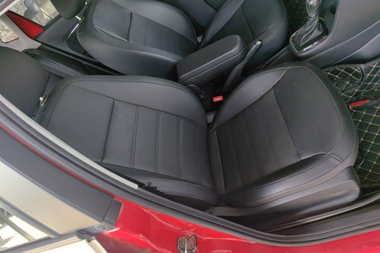 Used Volkswagen Polo 2016 1.6L Automatic Luxury Model Right Front Seat