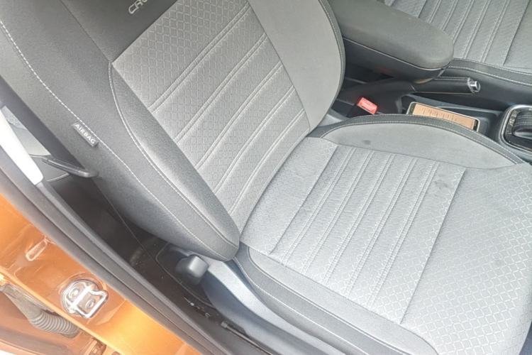 Used Volkswagen Polo 2016 1.6L Cross Polo Automatic Right Front Seat