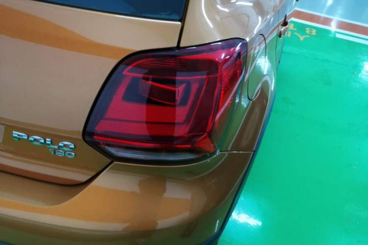 Used Volkswagen Polo 2016 1.6L Cross Polo Automatic Right Rear Taillight