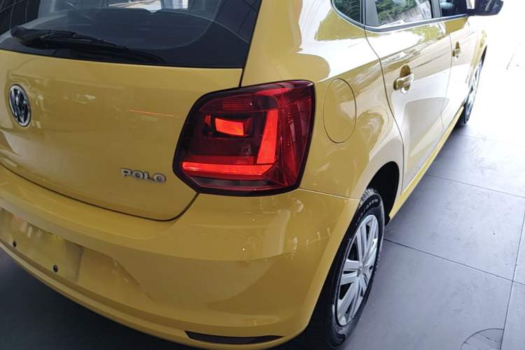 Used Volkswagen Polo 2016 1.4L Automatic Trendy Model Right Rear Taillight