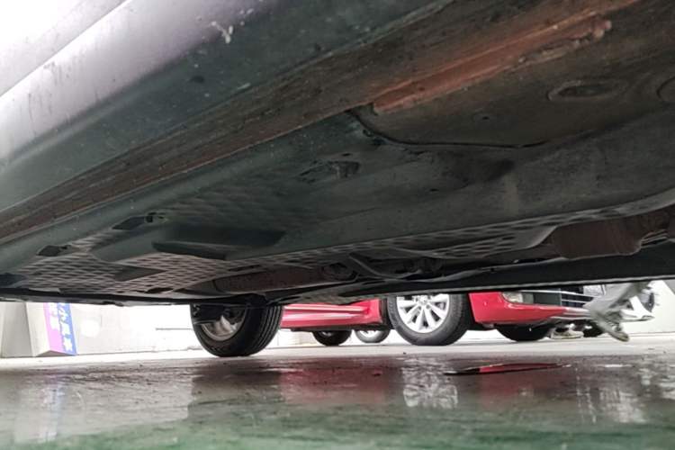 Used Volkswagen Polo 2016 1.6L Cross Polo Automatic Right Side Sill