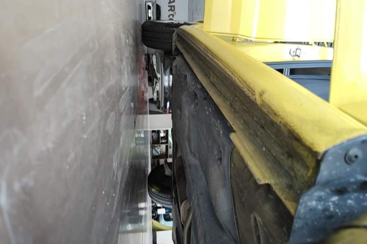 Used Volkswagen Polo 2016 1.4L Automatic Trendy Model Right Side Sill