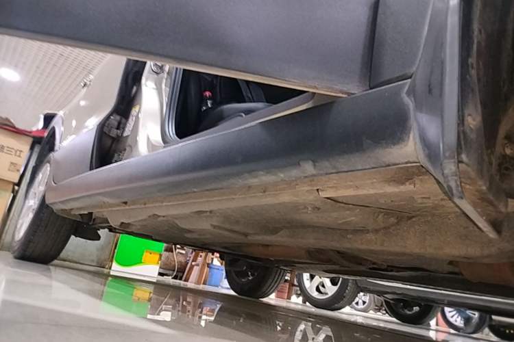 Used Volkswagen Polo 2016 1.4L Cross Polo Automatic Right Side Sill