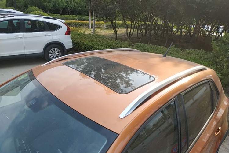 Used Volkswagen Polo 2016 1.6L Cross Polo Automatic Roof
