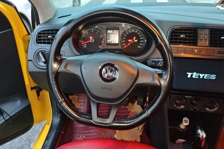 Used Volkswagen Polo 2016 1.4L Automatic Trendy Model Steering Wheel