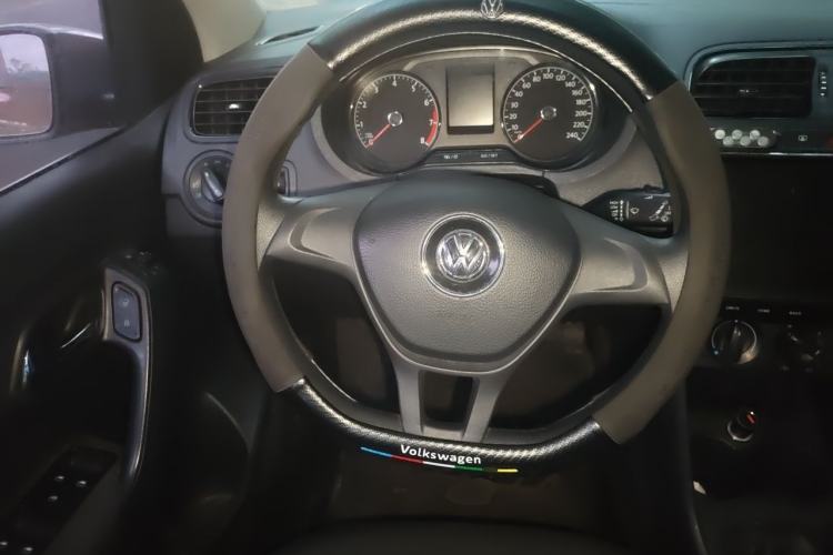 Used Volkswagen Polo 2016 1.4L Cross Polo Manual Steering Wheel