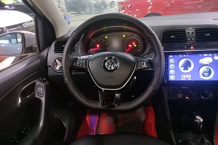 Used Volkswagen Polo 2016 1.4L Cross Polo Automatic Steering Wheel