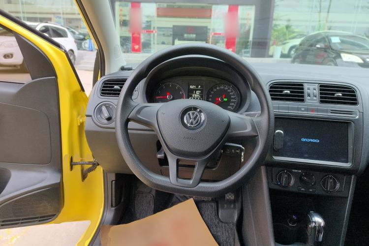 Used Volkswagen Polo 2016 1.4L Automatic Trendy Model Steering Wheel