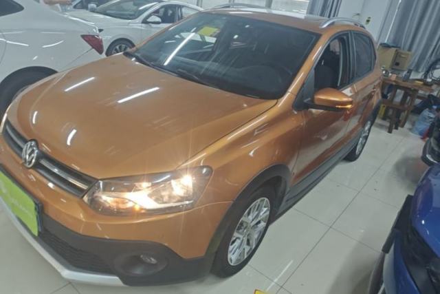 Used Volkswagen Polo 2016 1.6L Cross Polo Automatic