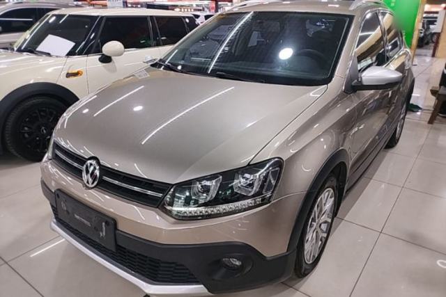 Used Volkswagen Polo 2016 1.4L Cross Polo Automatic