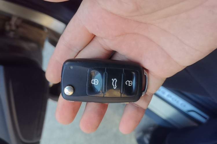 Used Volkswagen Polo 2016 1.4L Cross Polo Automatic Vehicle Key