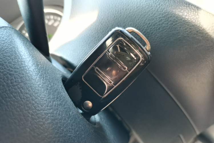 Used Volkswagen Polo 2016 1.6L Cross Polo Automatic Vehicle Key