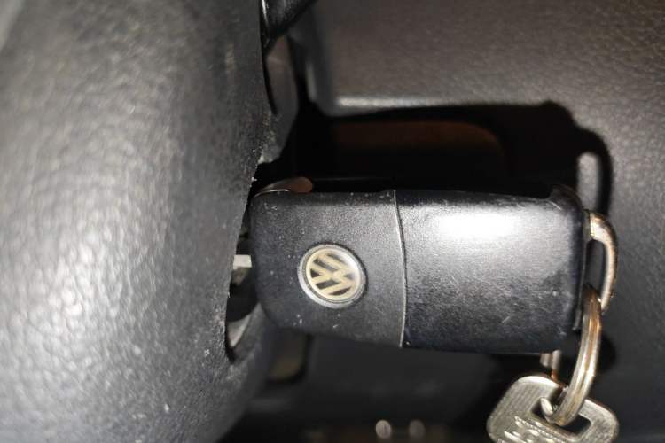 Used Volkswagen Polo 2016 1.6L Cross Polo Automatic Vehicle Key