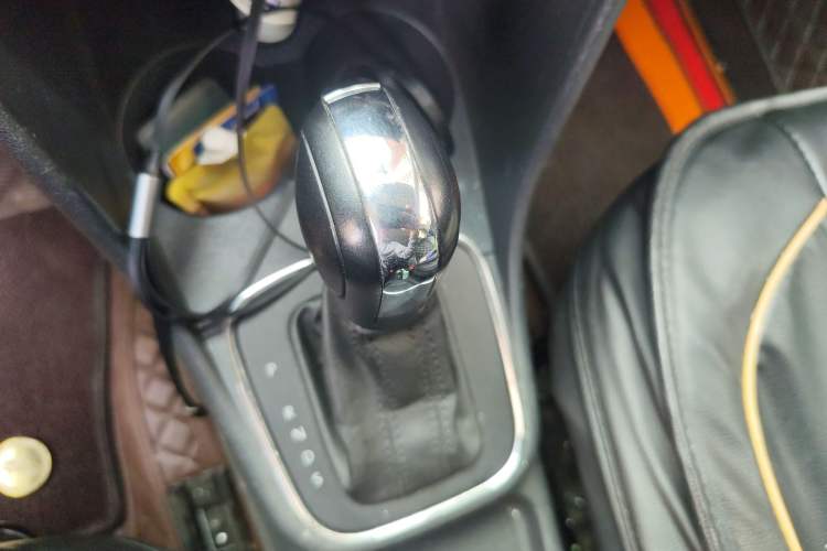Used Volkswagen Polo 2018 1.5L Automatic Advanced Driving Model Gear Lever