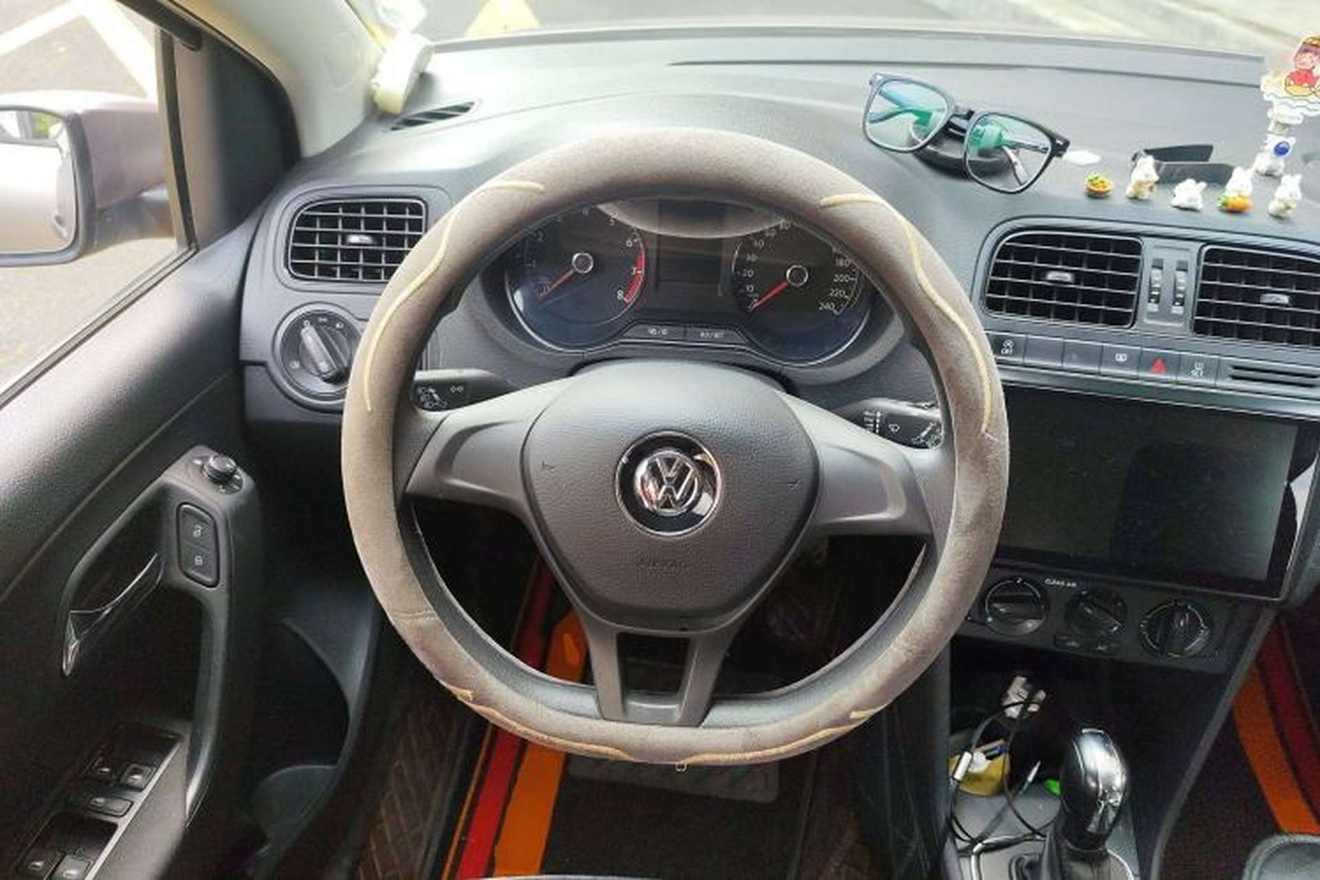 Used Volkswagen Polo 2018 1.5L Automatic Advanced Driving Model Steering Wheel