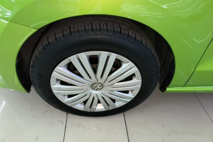 Used Volkswagen Polo 2018 1.5L Automatic Enjoyment Model Left Front Wheel Hub