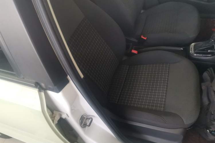 Used Volkswagen Polo 2018 1.5L Automatic Enjoyment Model Right Front Seat