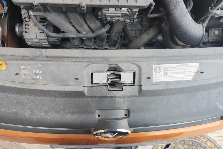 Used Volkswagen Polo 2018 1.5L Cross Polo Automatic Engine Bay