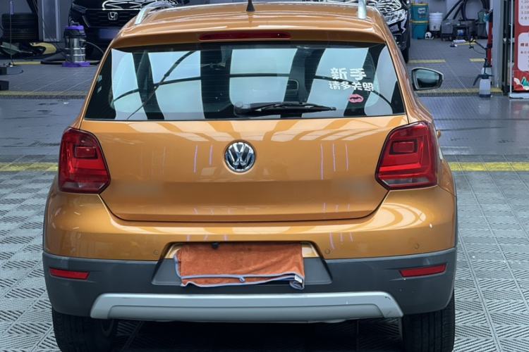 Used Volkswagen Polo 2018 1.5L Cross Polo Automatic Exterior 10