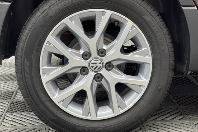 Used Volkswagen Polo 2018 1.5L Cross Polo Automatic Exterior 5