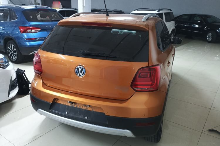 Used Volkswagen Polo 2018 1.5L Cross Polo Automatic Exterior 5
